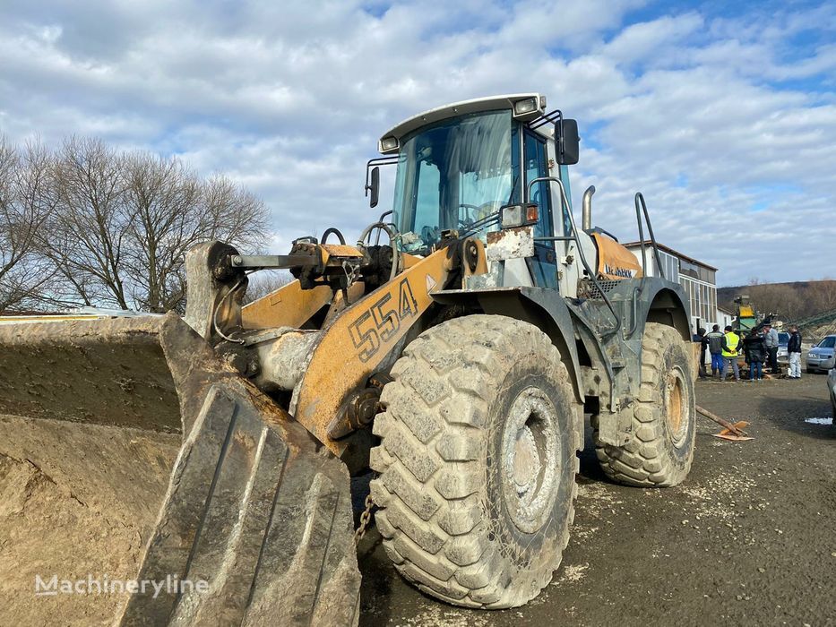 chargeuse sur pneus Liebherr L 554 pour pièces détachées