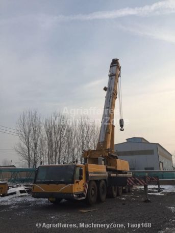 grue mobile Liebherr LTM1350