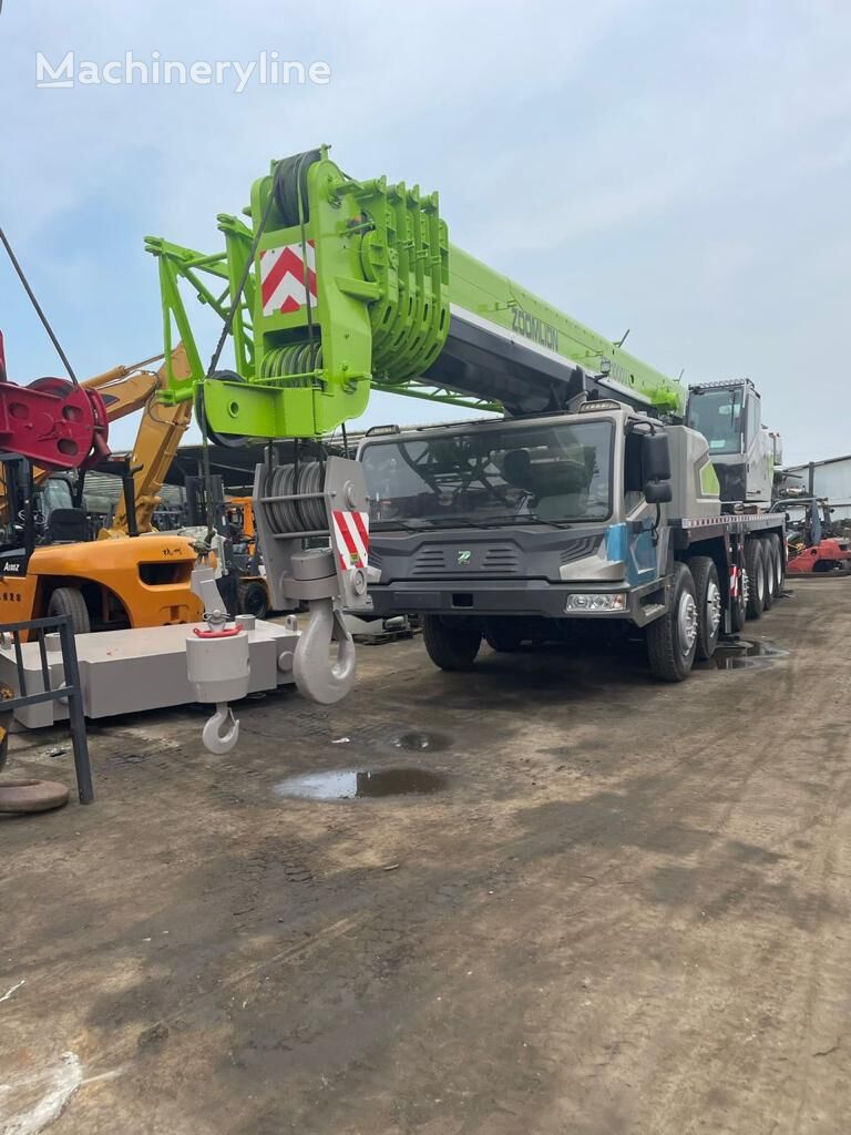 grue mobile Zoomlion QY100