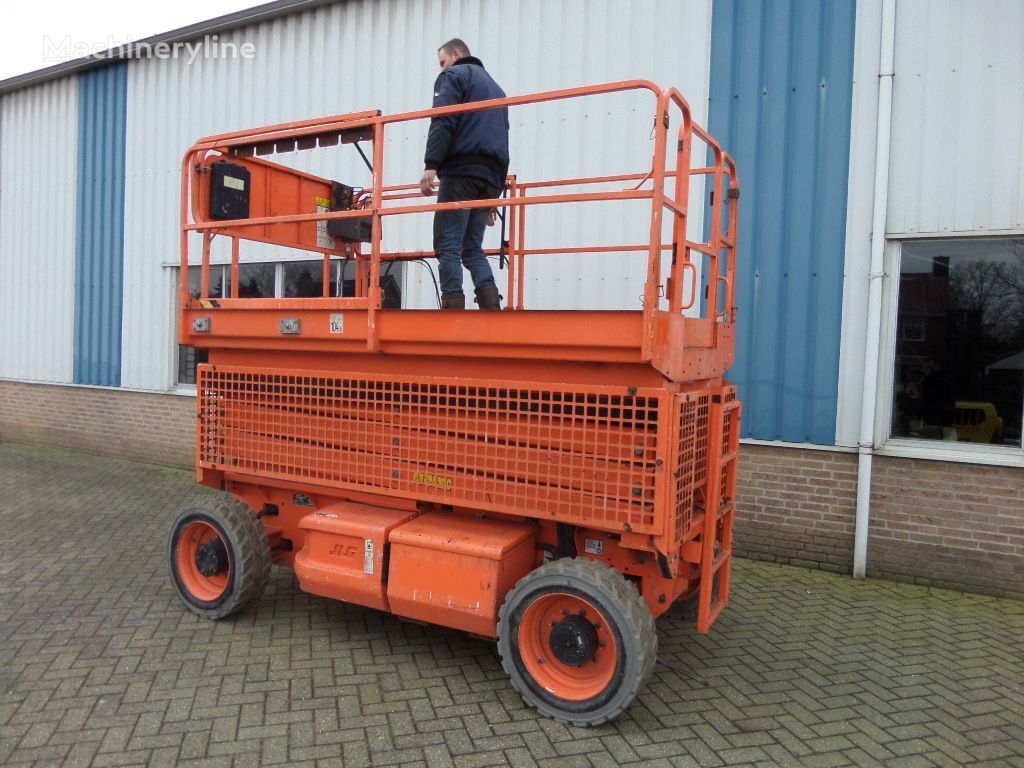 nacelle ciseaux JLG M3369