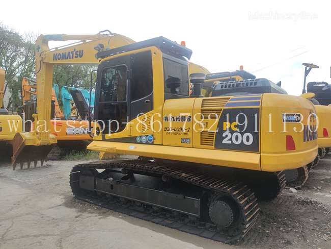 pelle sur chenilles Komatsu PC200-8N1