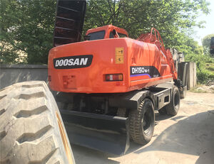 pelle sur pneus DOOSAN DH150W
