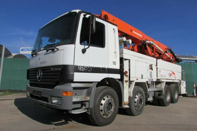 pompe à béton Putzmeister M31  sur châssis Mercedes-Benz 3243 BB - Nr.: 780