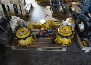 essieu moteur pour excavateur KOMATSU WB 93 R5